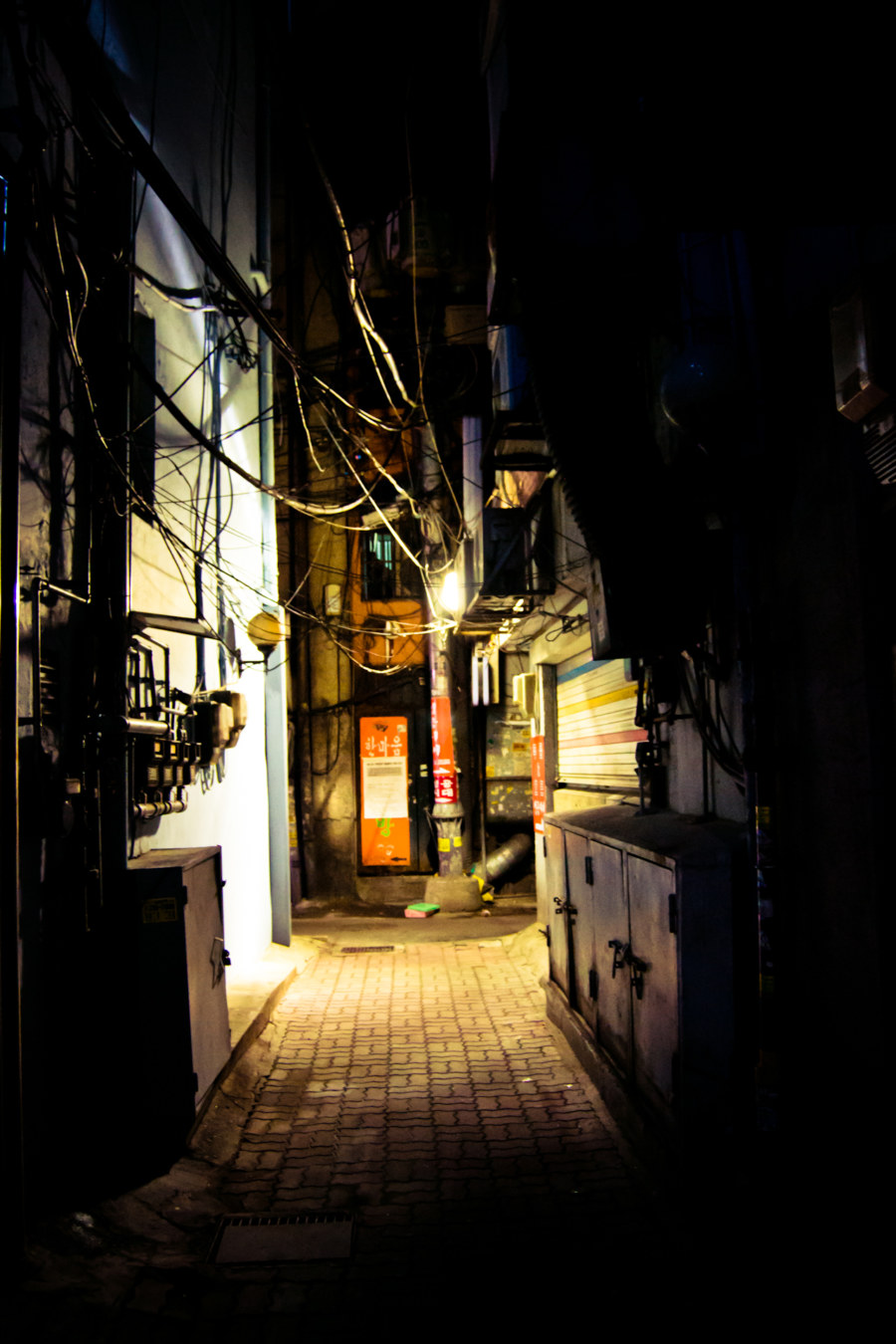 Nightly Alleyway Explorations, Seoul