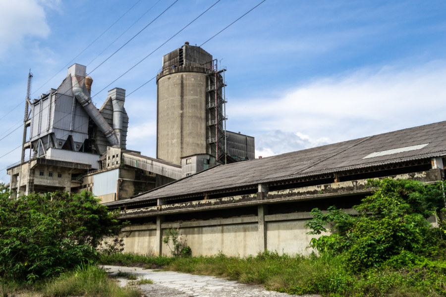 Exploring an industrial site in Kaohsiung on two wheels