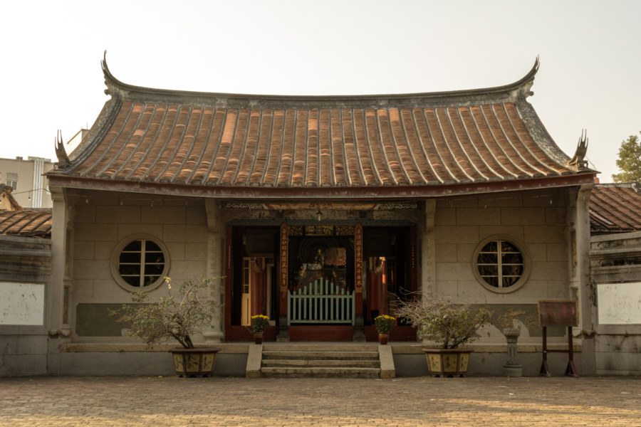 Outside old Fahua Temple in Tainan