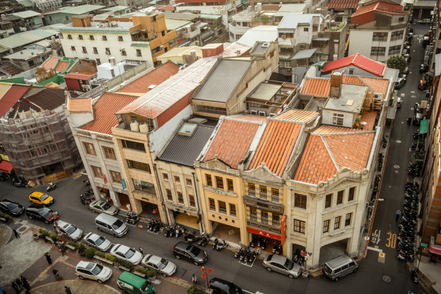 Dihua Street from the rooftop of the fabric market
